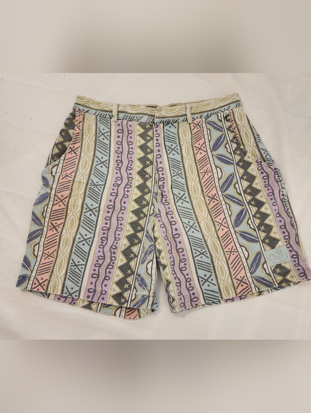 Mens Vintage 90s Y2k Pacific Scene Pastel Aztec Print Denim Surfer Shorts